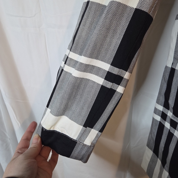 Sandro Women's Black White Plaid Fitted Lined Sportswear Jacket Size M - Picture 3 of 15